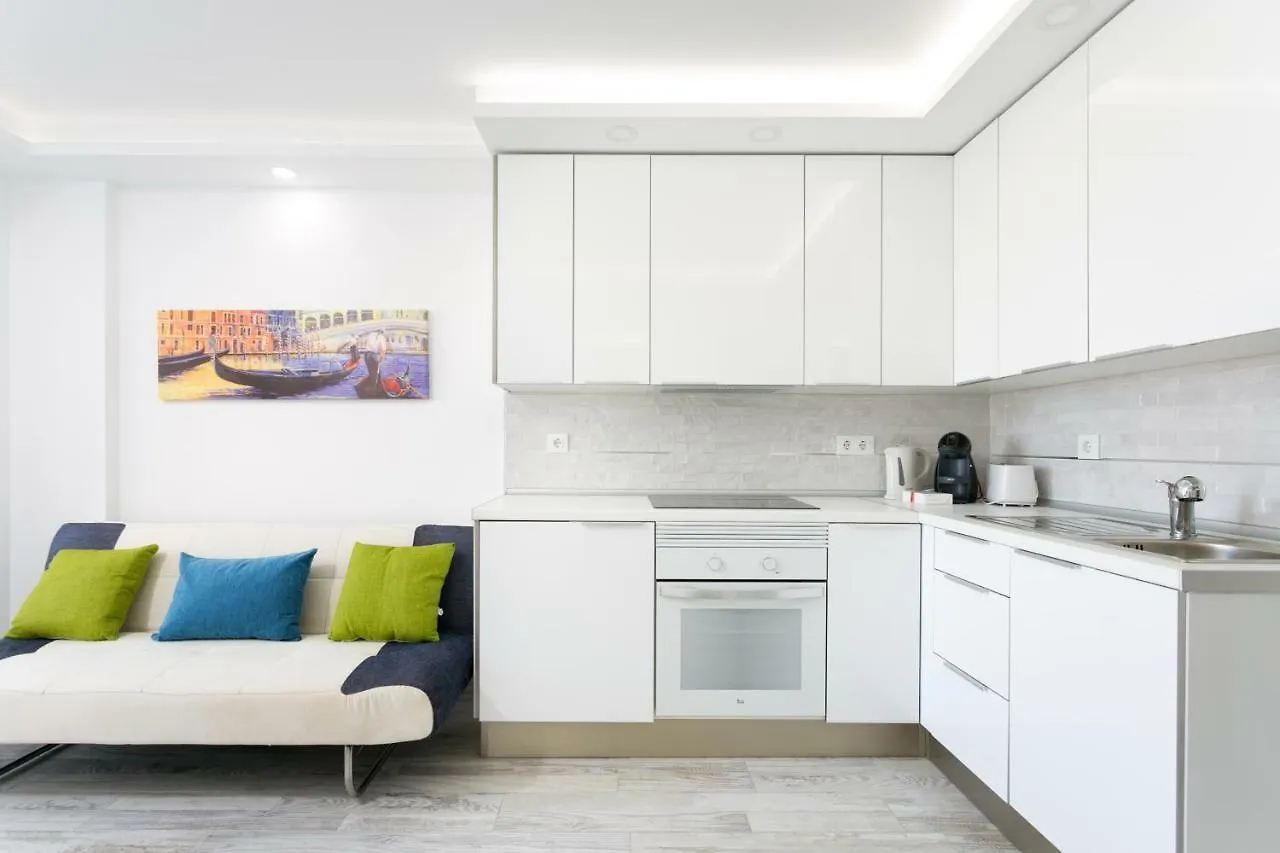 Apartment 408 Enchanting El Dorado Accommodation, Sea View! Playa de las Americas